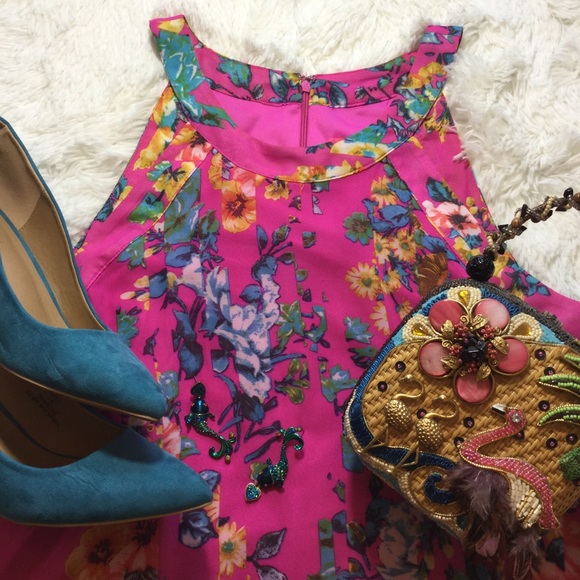 Betsey Johnson Dresses & Skirts - Betsey Johnson Hot Pink Floral Swing Dress